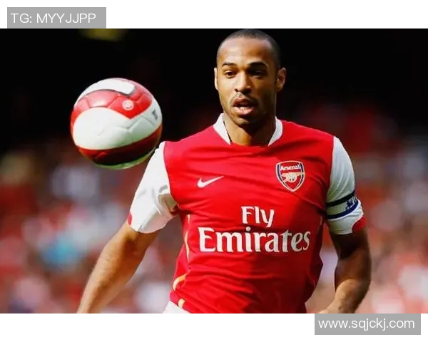 法国足球历史世界级球星排名揭秘 谁是足坛真正的传奇人物